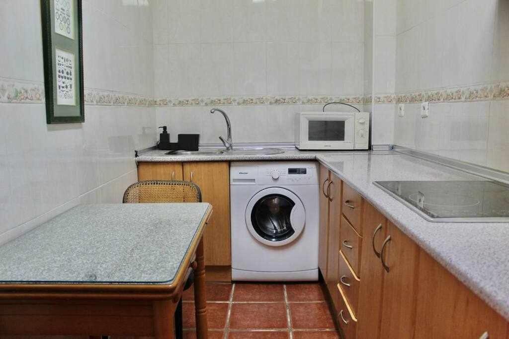 Apartamento Cerca De La Playa Torrecilla 内尔哈 外观 照片