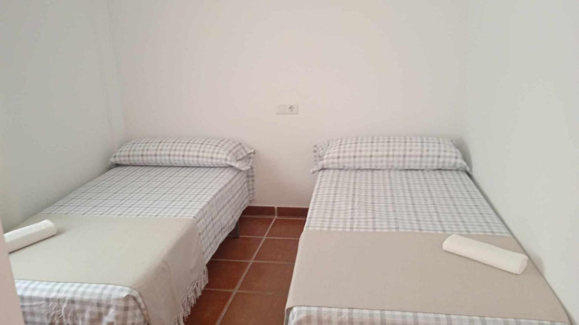 Apartamento Cerca De La Playa Torrecilla 内尔哈 外观 照片